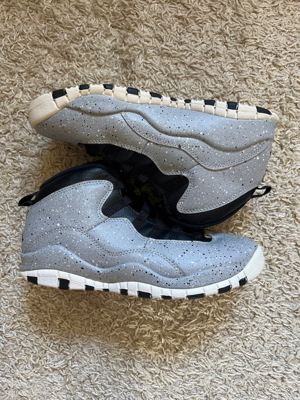 Nike Air Jordan 10 Retro Cement Size 5 Youth